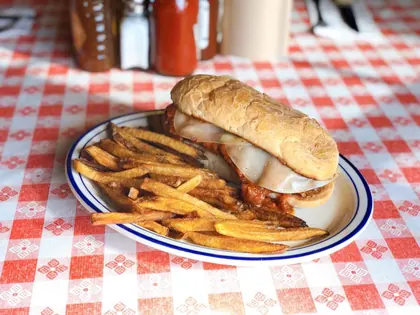 Doe's Eat Place, business photo 3