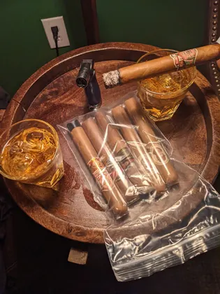 Don Juan Cigar Bar, business photo 4