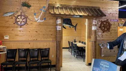 Fiery Crab Seafood Restaurant And Bar, business photo 2
