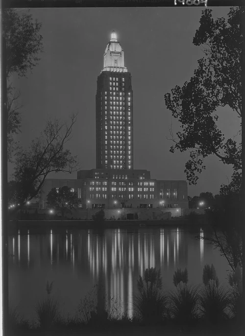 Louisiana State capitol, Baton Rouge, Louisiana. LOC gsc.5a01983